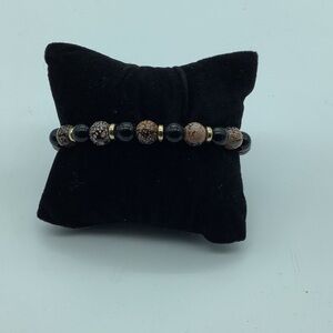 Chic Black and Gold Crackled Beaded Bracelet